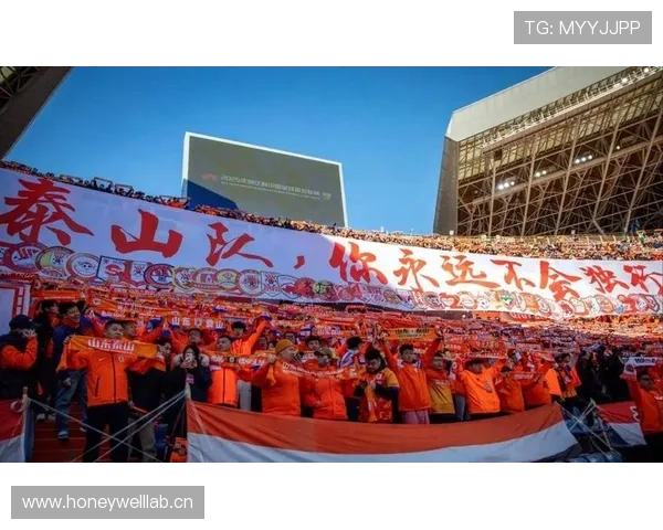 山东泰山中场控制不足，比赛节奏掌控力受限，攻防转换效率承压