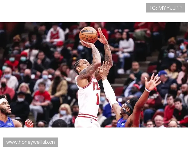 拉贾·朗多利用挡拆创造空间提升组织效率改变湖人进攻节奏