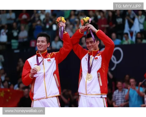 蔡赟赛场上拼命，休息时却靠这个小爱好让人惊掉下巴